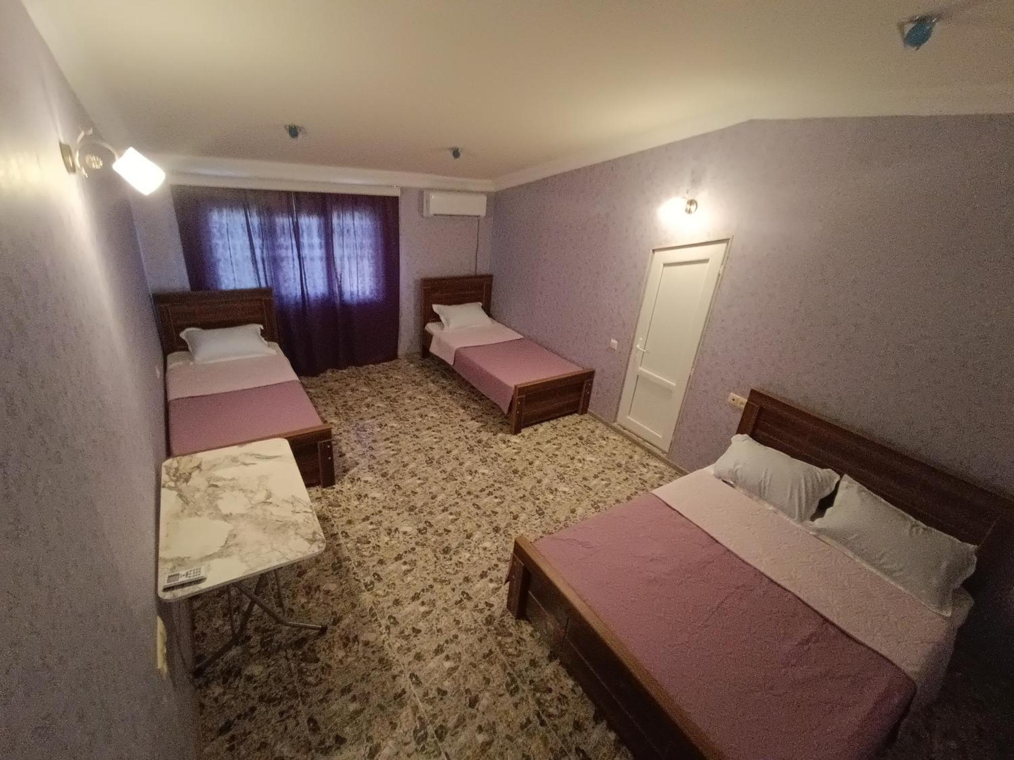 Light House Hotel Кутаиси Екстериор снимка